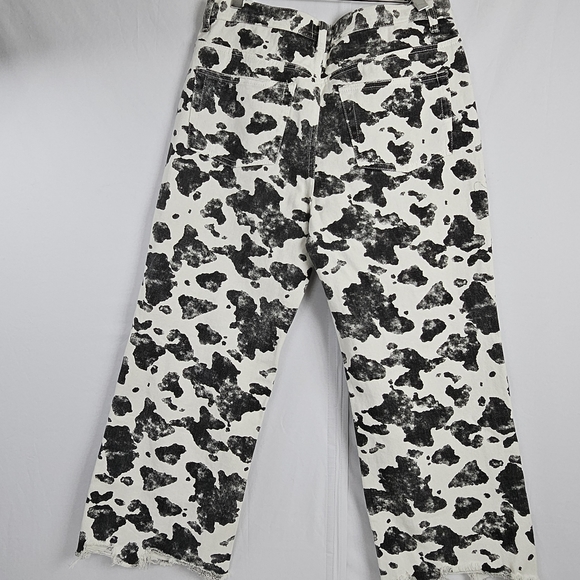 NWT Blue Buttercup Factory distressed cow print pants size large - Picture 8 of 15